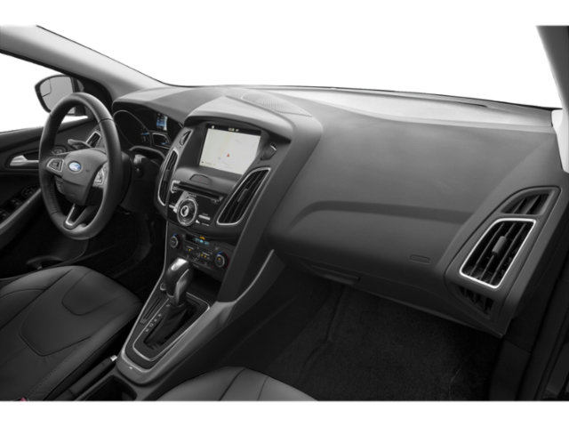 Used 2015 Ford Focus Titanium w/ Titanium Technology Package FWD image 19