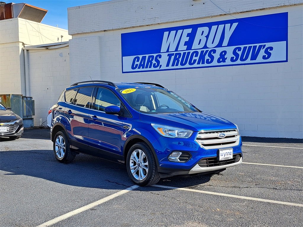Used 2018 Ford Escape SE video 1