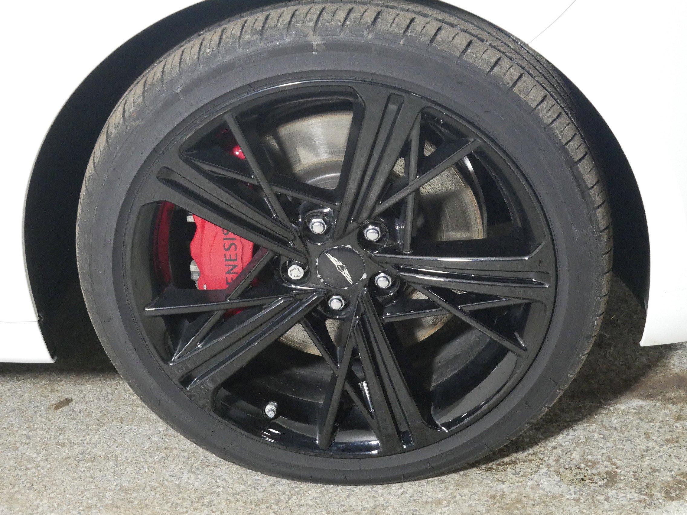 Used 2024 Genesis G70 3.3T Advanced w/ Sport Prestige Package image 15