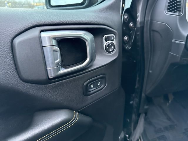 Used 2024 Jeep Wrangler Unlimited Sahara AWD/4WD image 20