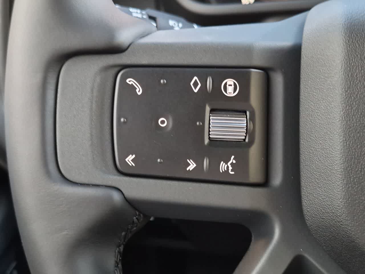 New 2026 Land Rover Defender 110 S AWD/4WD image 25