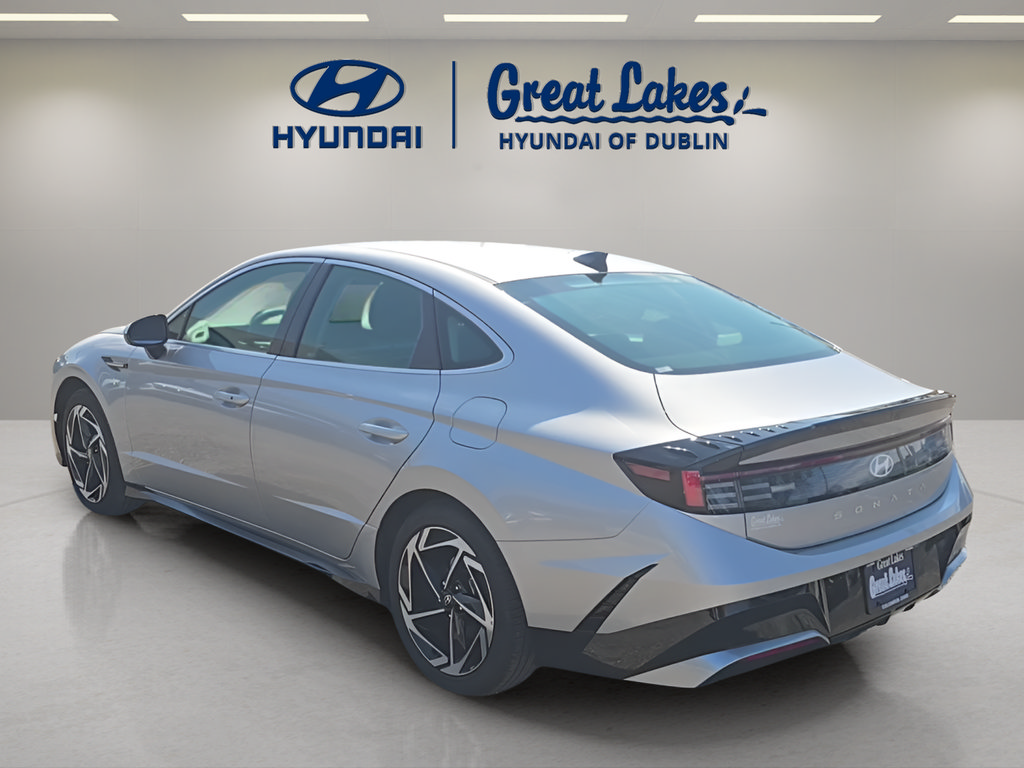 Certified 2026 Hyundai Sonata SEL FWD image 3