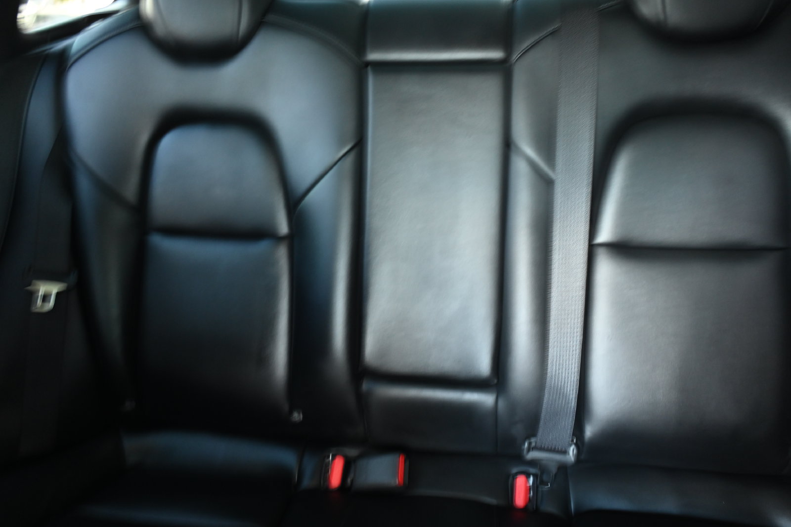 Used 2022 Tesla Model 3 Standard Range RWD image 14