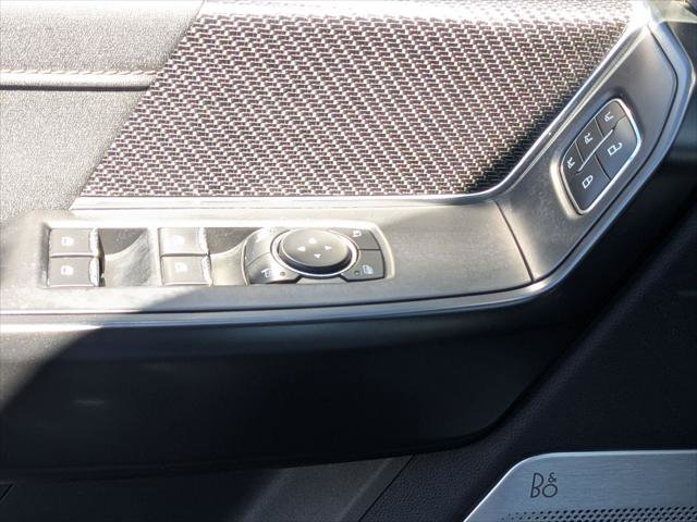 Certified 2023 Ford F150 Raptor w/ Raptor Carbon Fiber Package image 11