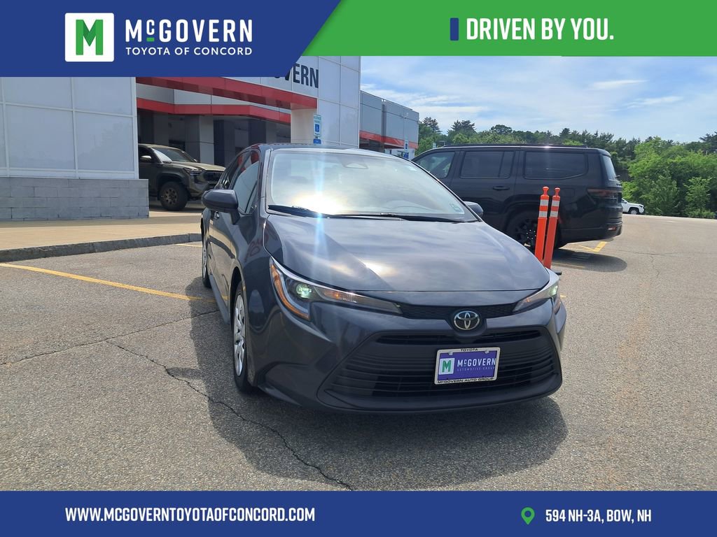 Used 2023 Toyota Corolla LE FWD image 6
