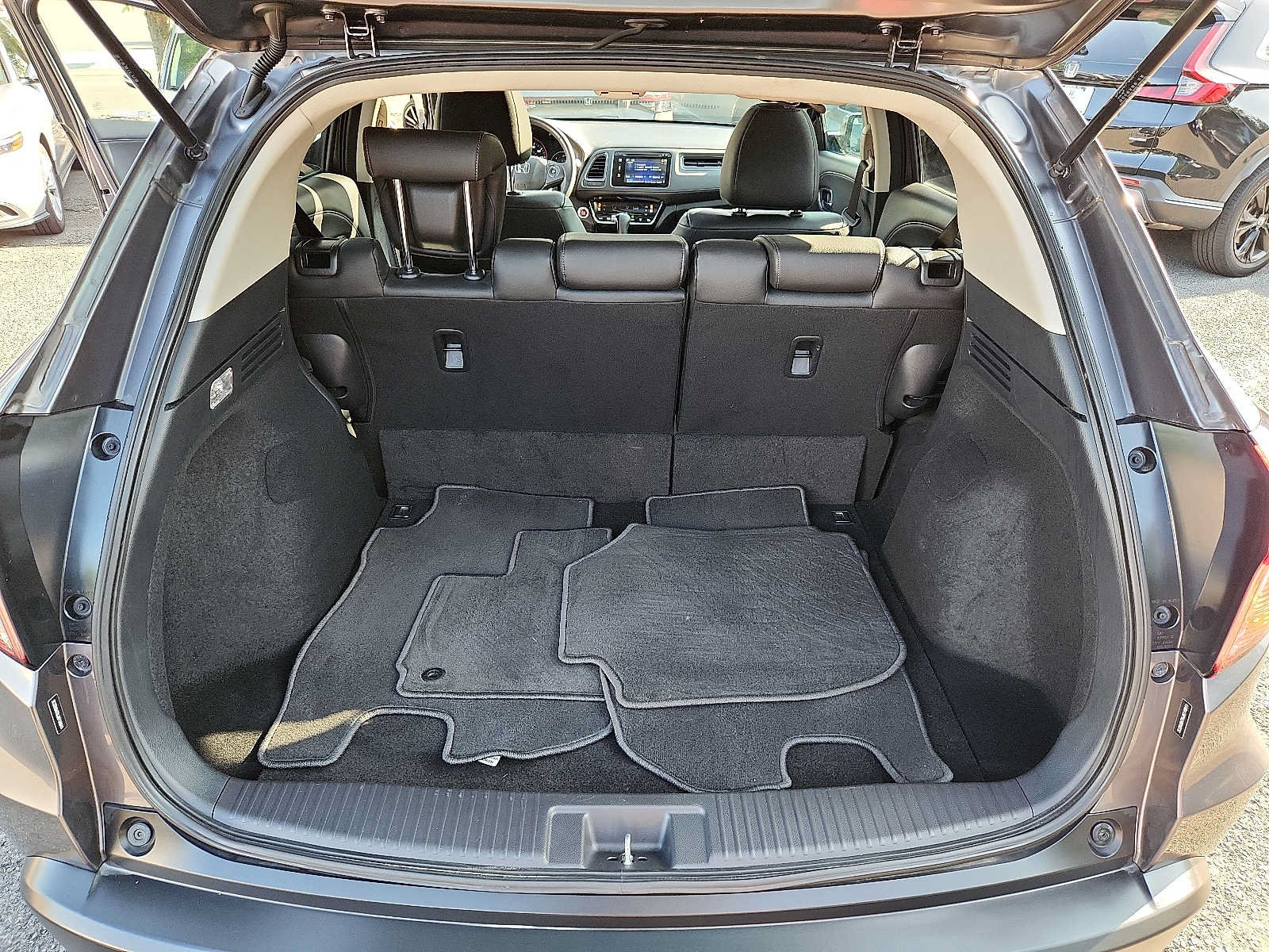 Used 2018 Honda HR-V EX-L image 27