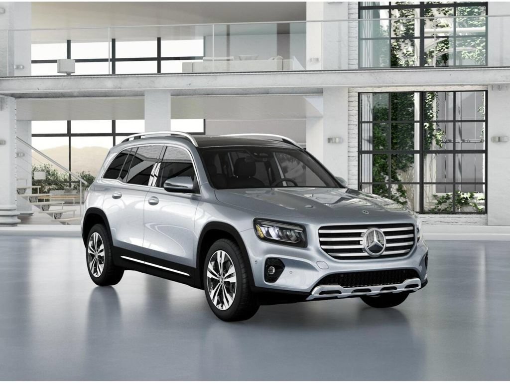 Used 2026 Mercedes-Benz GLB 250 image 10
