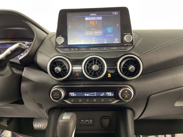 Used 2021 Nissan Sentra SV image 25