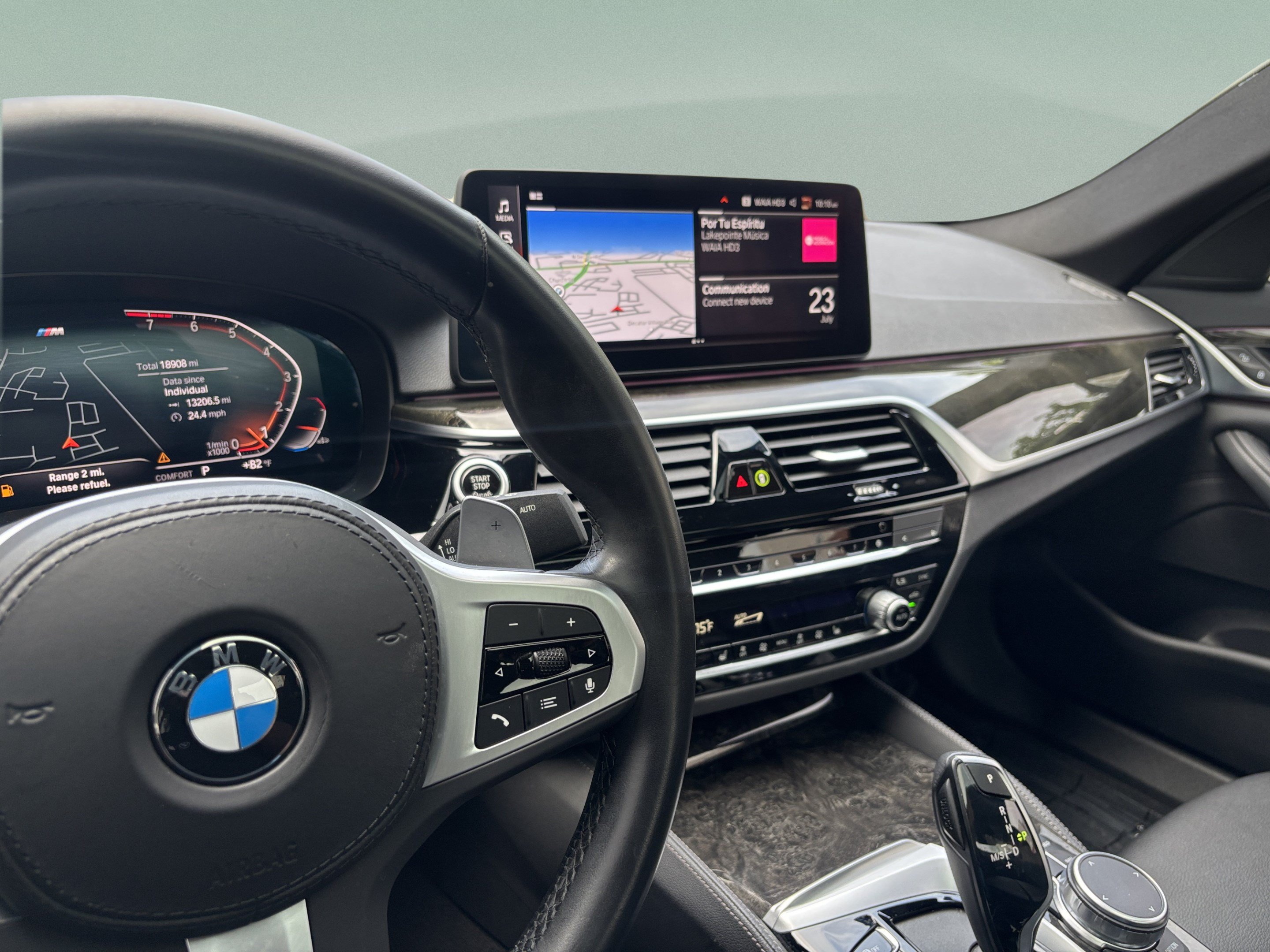 Used 2023 BMW 540i w/ M Sport Package RWD image 18