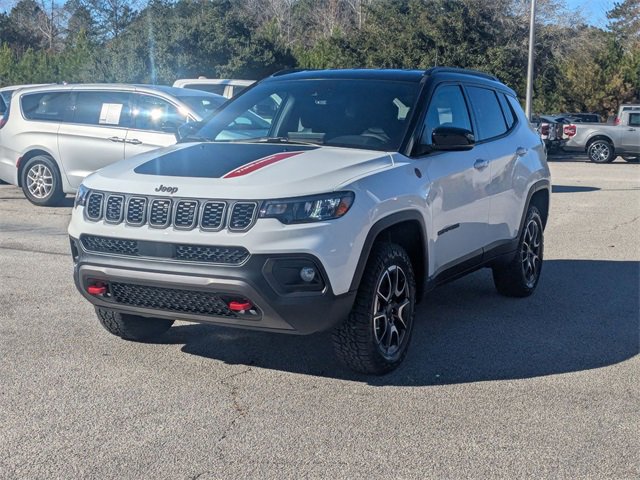 New 2026 Jeep Compass Trailhawk image 7