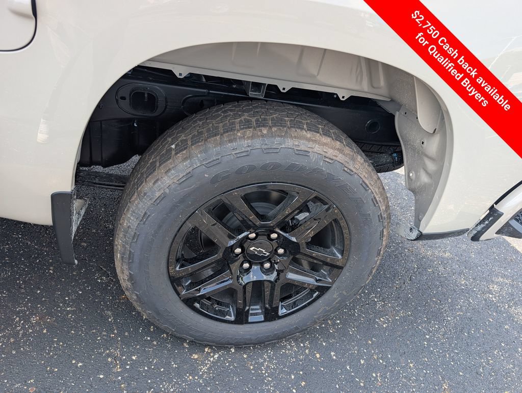 New 2026 Chevrolet Silverado 1500 Custom w/ Turbomax Blackout Package AWD/4WD image 46