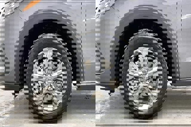 Certified 2026 Honda HR-V LX image 10