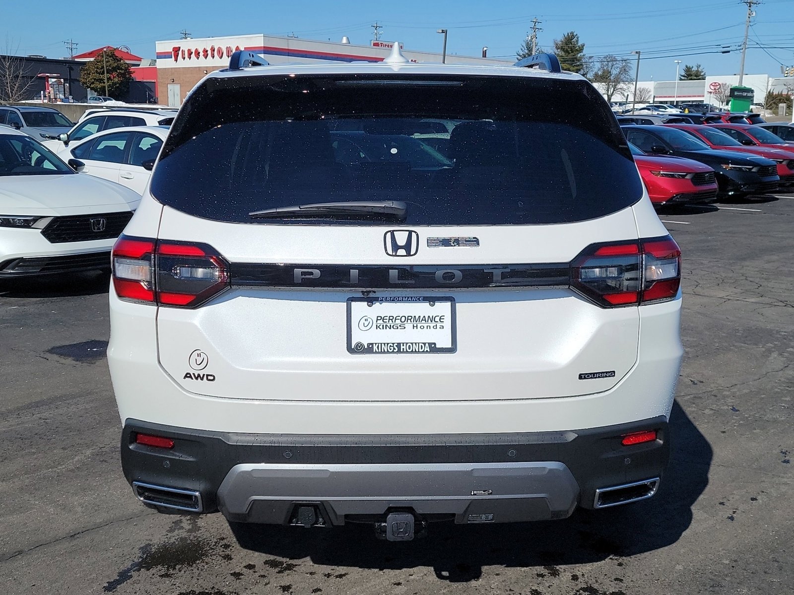 New 2026 Honda Pilot Touring image 8