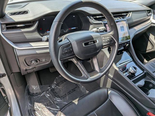 Used 2024 Jeep Grand Cherokee L Limited w/ Luxury Tech Group II AWD/4WD image 10