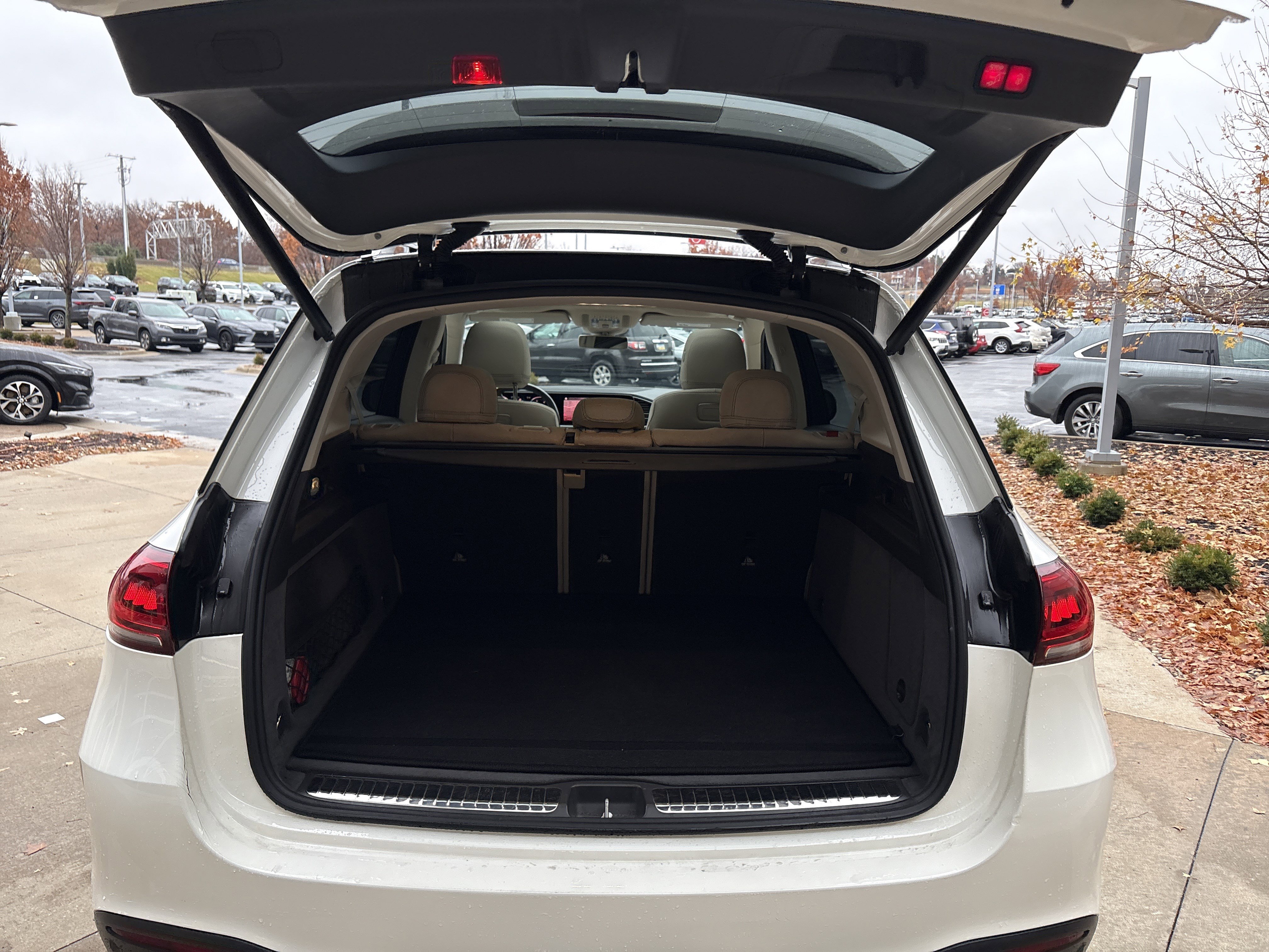 Used 2020 Mercedes-Benz GLE 350 4MATIC image 12