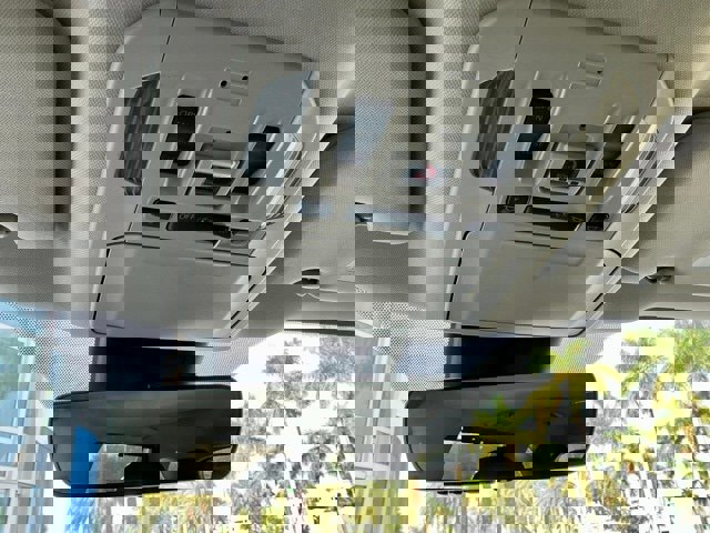 Used 2020 Toyota Highlander XLE image 34