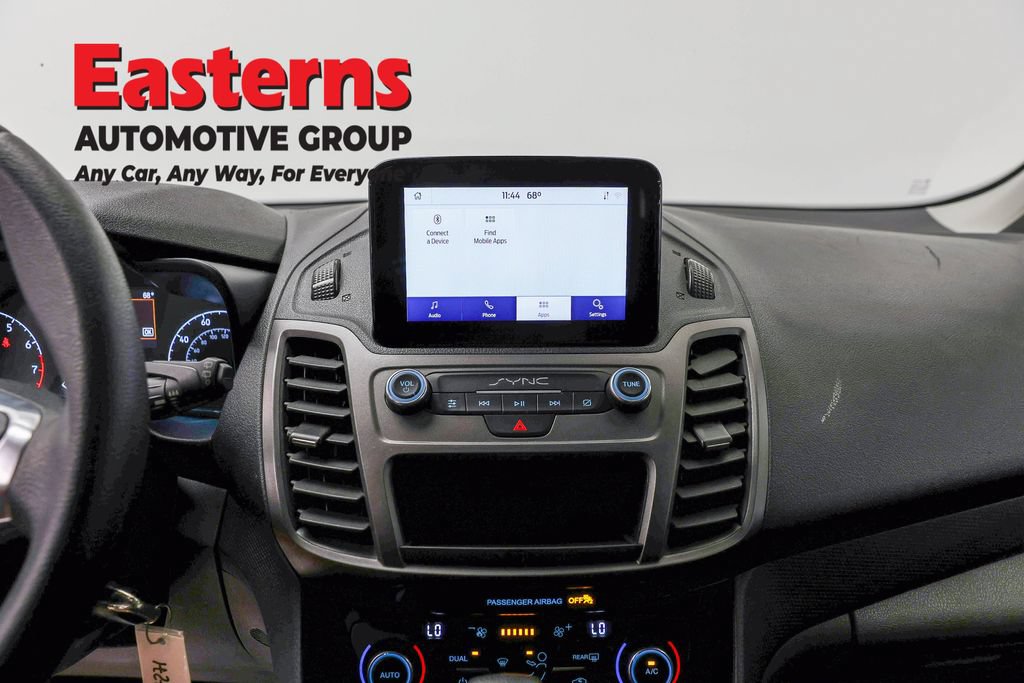 Used 2021 Ford Transit Connect XLT FWD image 12