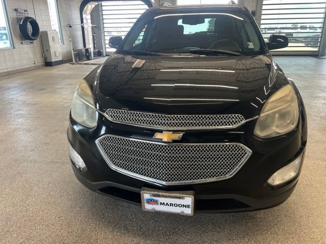 Used 2017 Chevrolet Equinox LT w/ Convenience Package AWD/4WD image 2