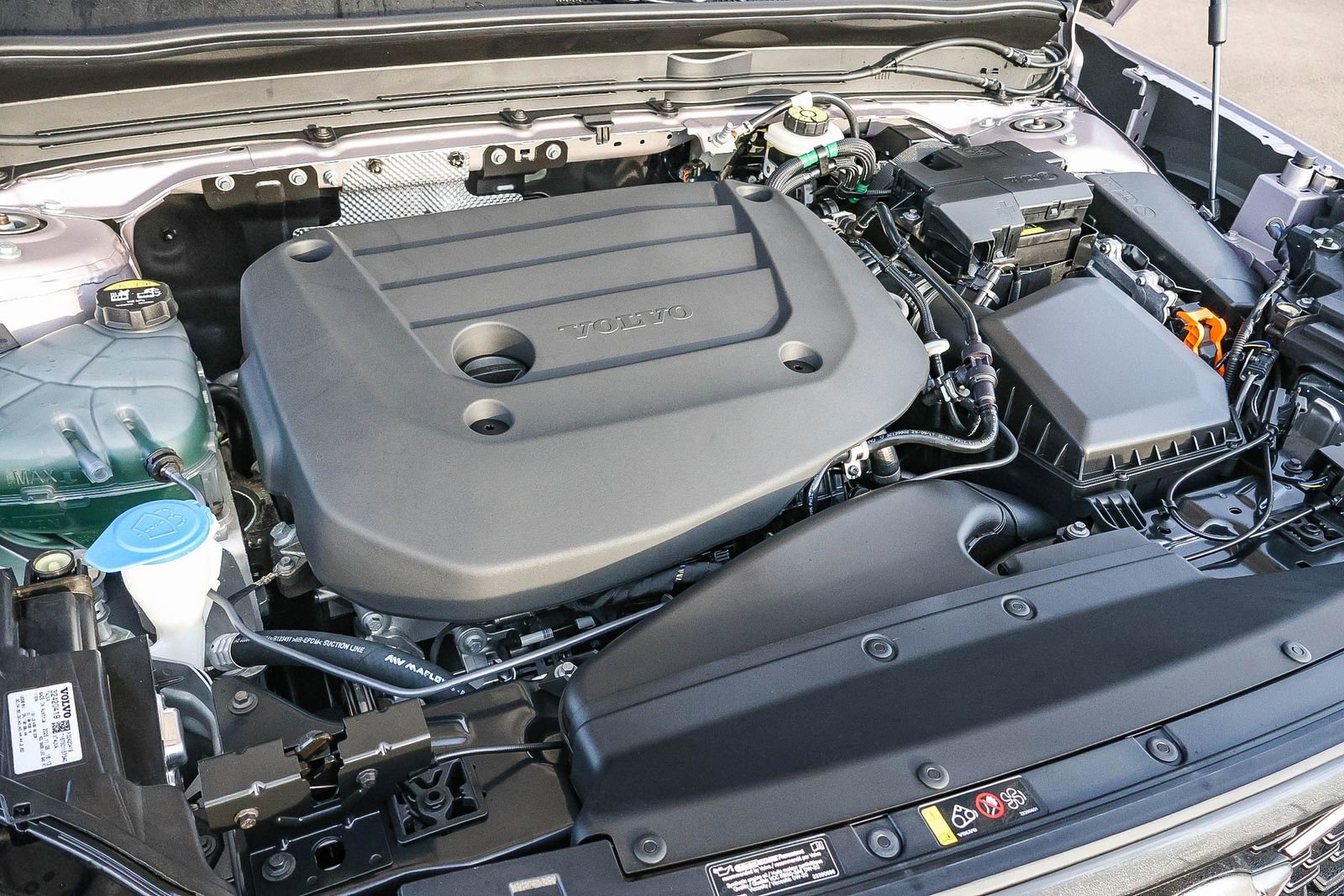 New 2026 Volvo XC40 B4 Plus w/ Climate Package image 38
