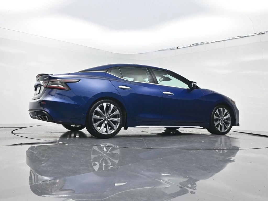 Used 2021 Nissan Maxima Platinum w/ Sport Mat Group FWD image 23