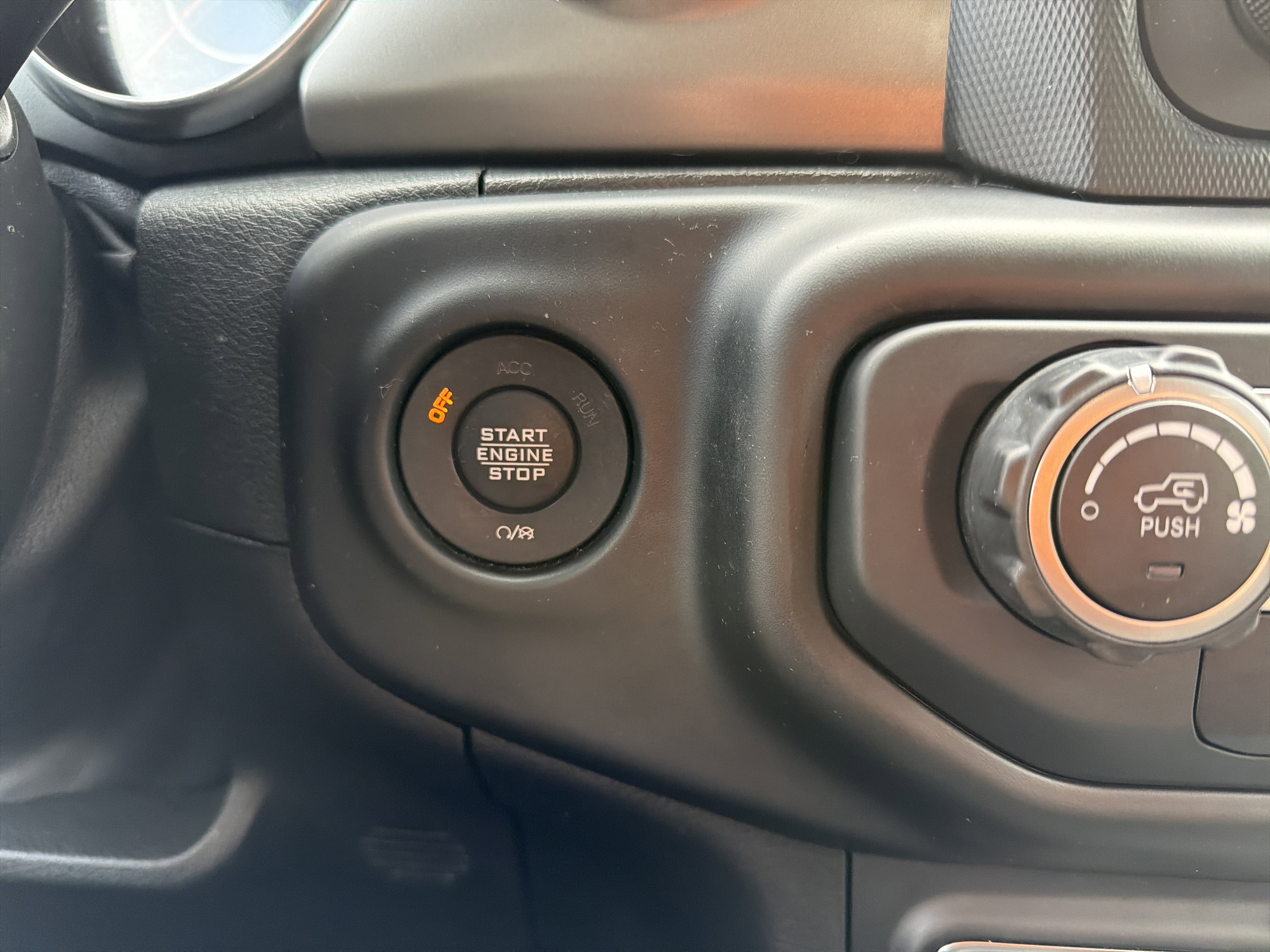 Used 2021 Jeep Wrangler Sport image 17