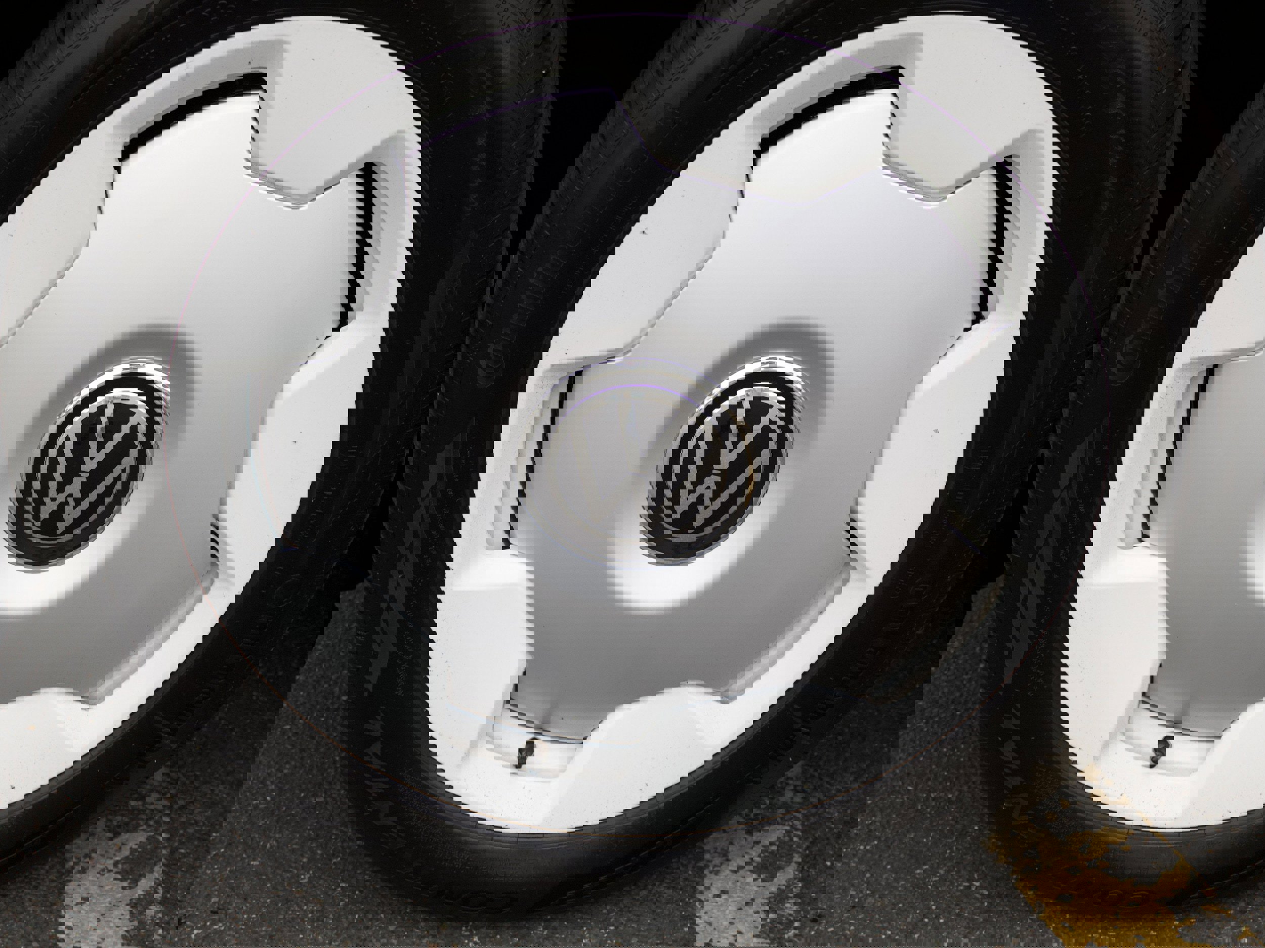 New 2025 Volkswagen ID. Buzz Pro S Plus image 9