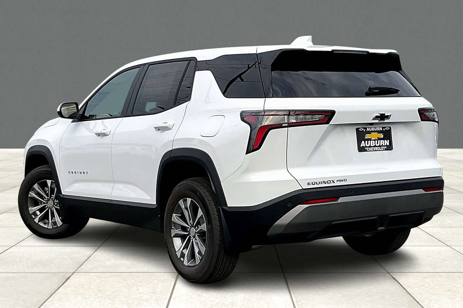 New 2026 Chevrolet Equinox LT w/ Convenience Package II image 3