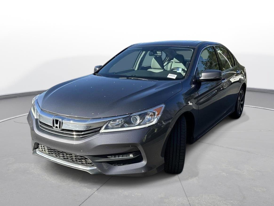 Used 2017 Honda Accord EX-L image 2