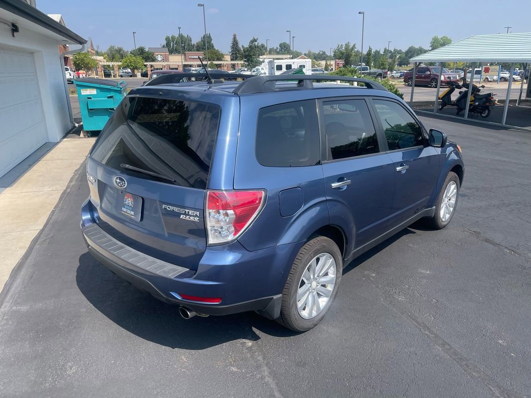 Used 2011 Subaru Forester 2.5X Premium image 3