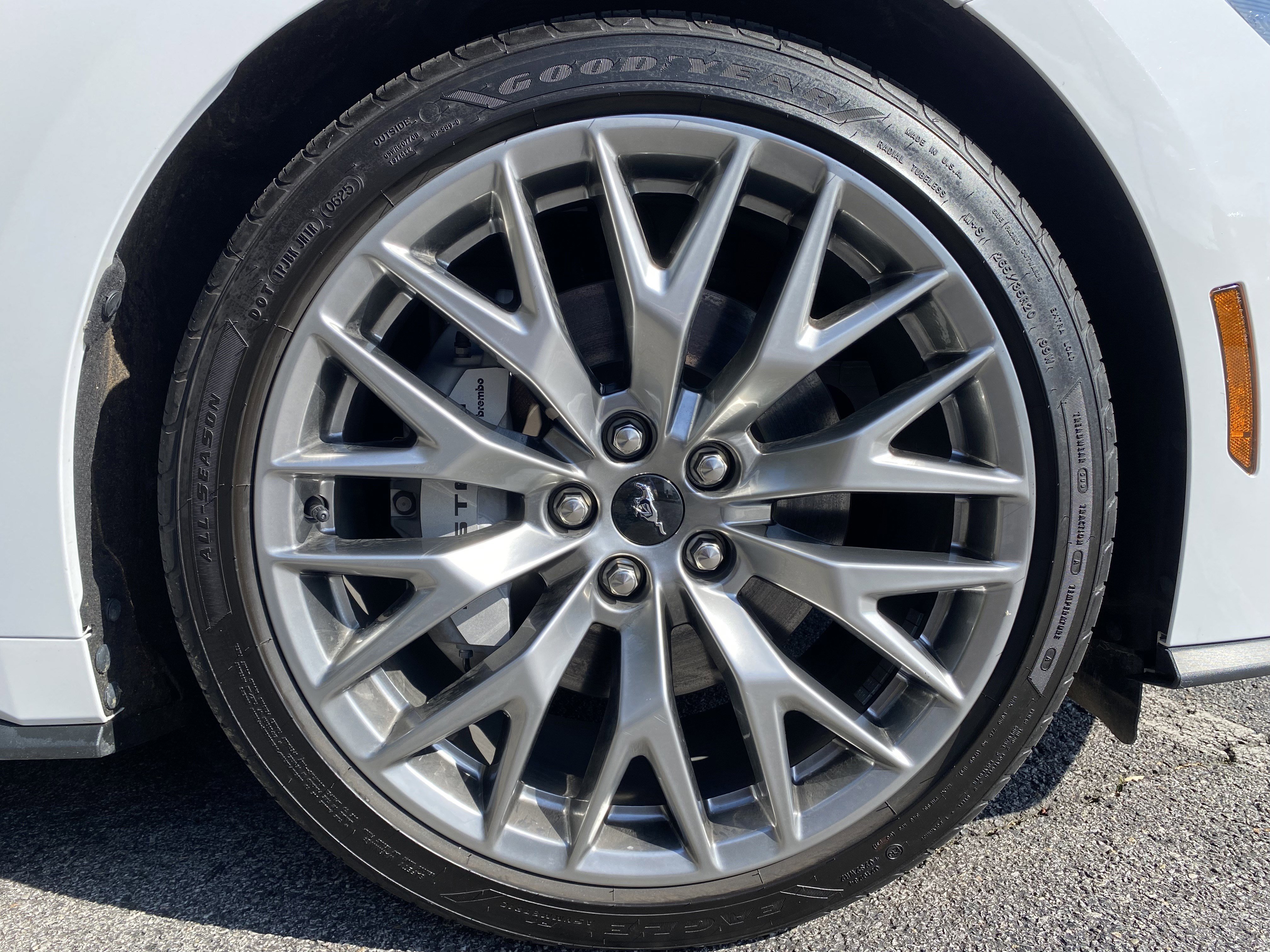 Used 2025 Ford Mustang GT Premium image 12