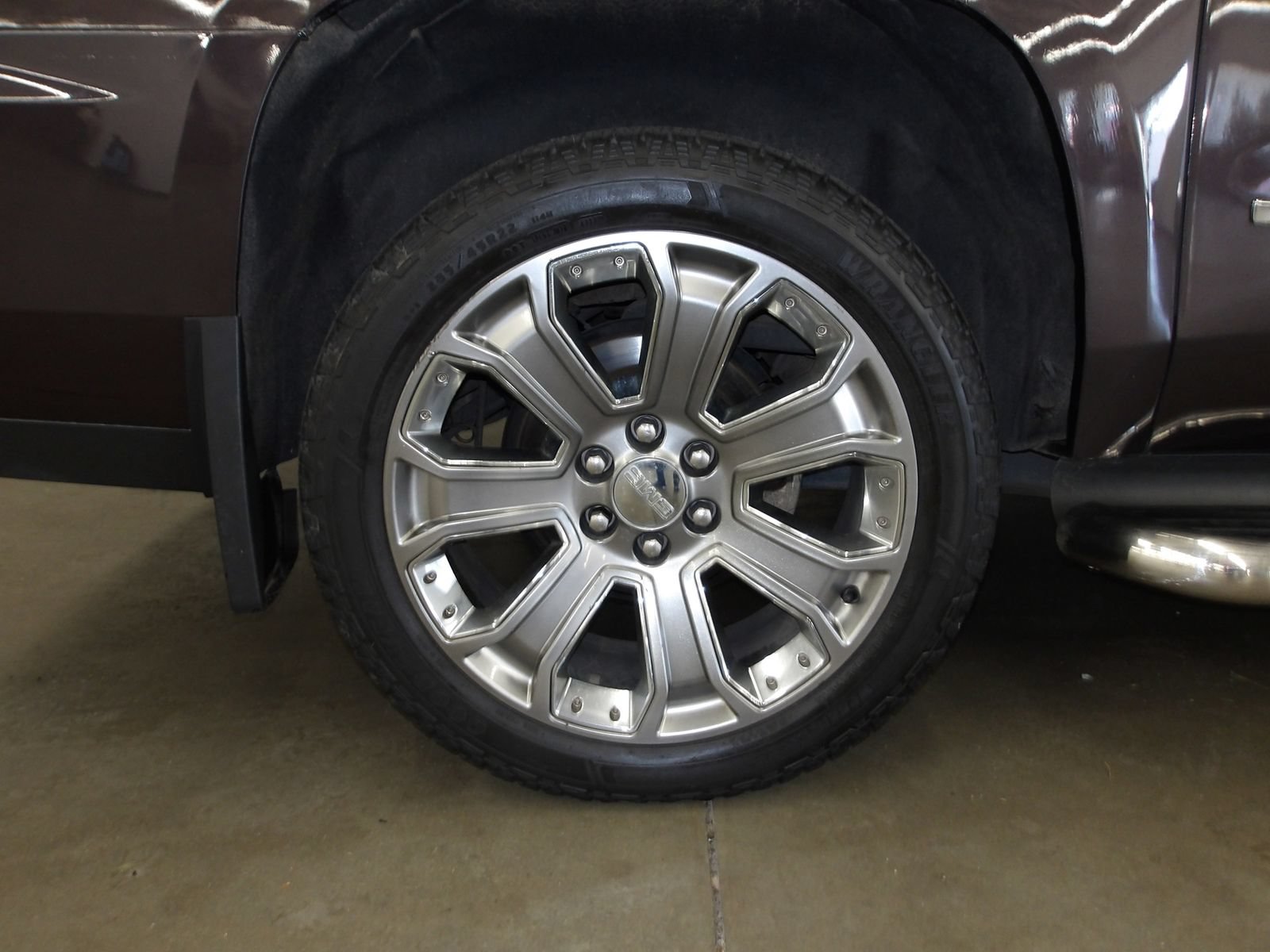 Used 2016 GMC Yukon XL Denali w/ Open Road Package AWD/4WD image 21