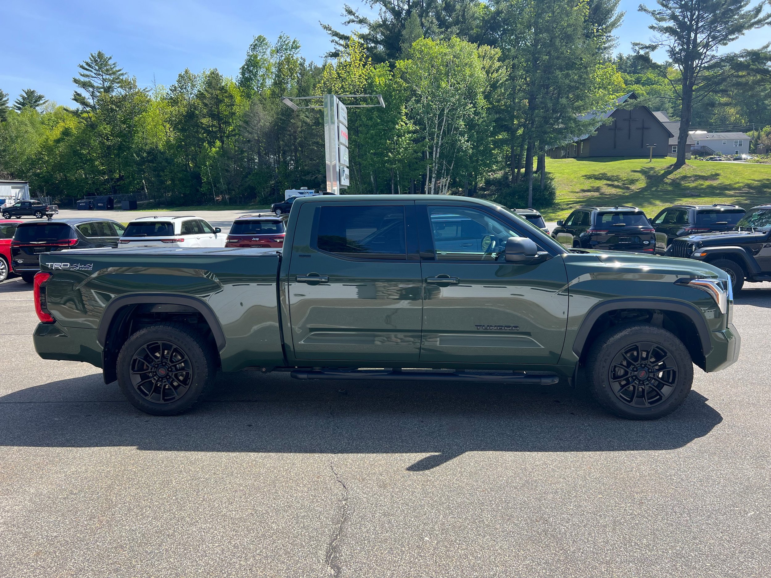 Used 2023 Toyota Tundra SR5 w/ TRD Off-Road Premium Package AWD/4WD image 4