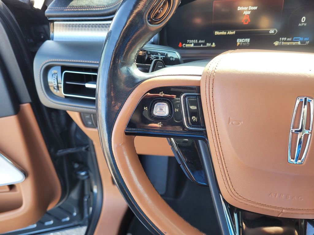 Used 2021 Lincoln Aviator Black Label Grand Touring w/ Class IV Trailer Tow Package AWD/4WD image 22