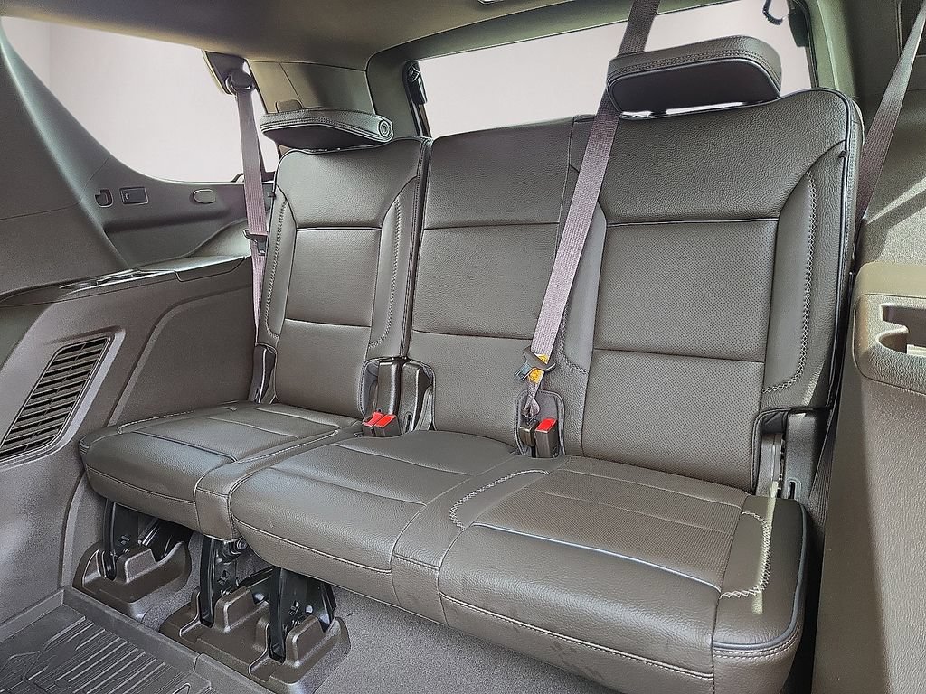Used 2024 GMC Yukon Denali w/ Max Trailering Package AWD/4WD image 13