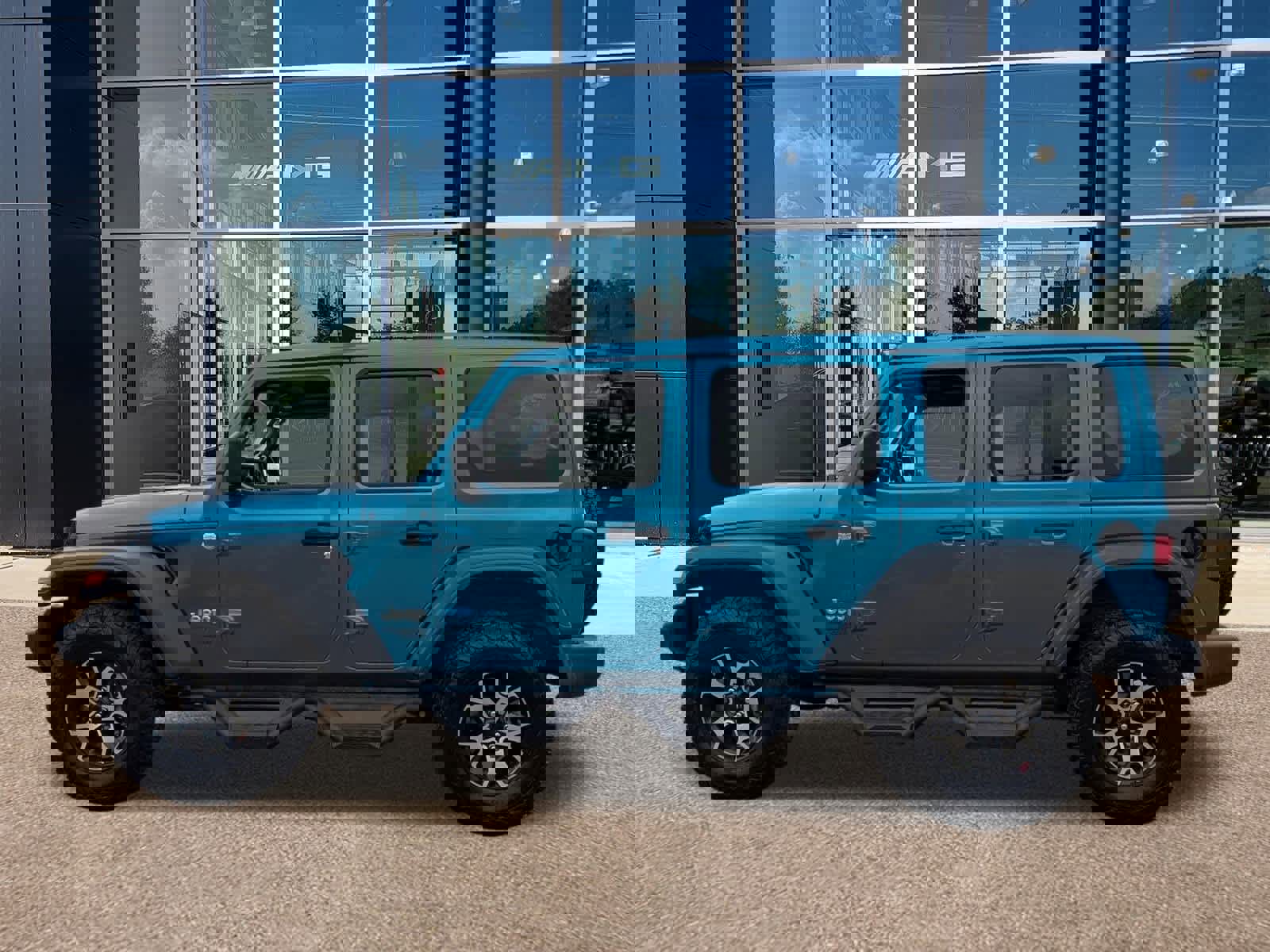 Used 2020 Jeep Wrangler Unlimited Sport S w/ Sun And Sound Package image 8