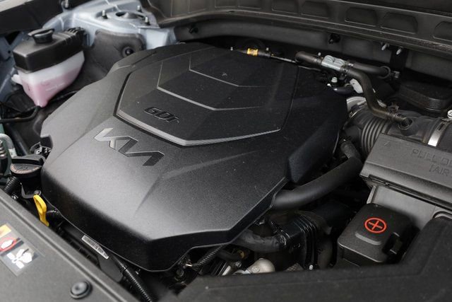 Used 2023 Kia Telluride SX X-Line image 9