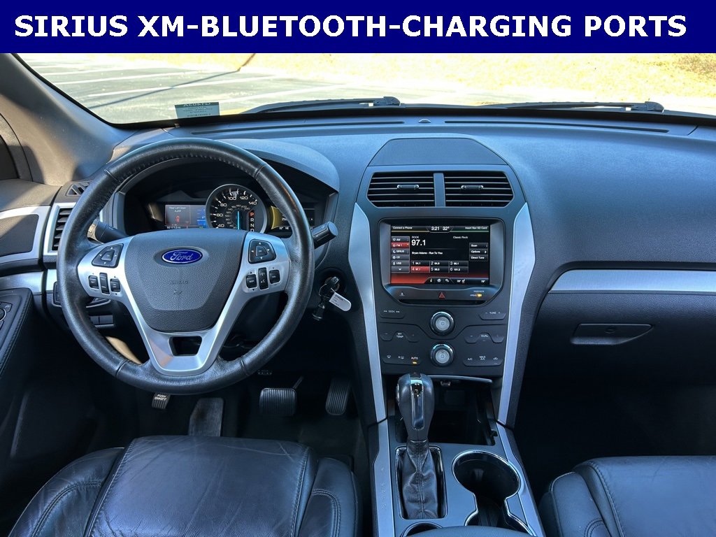 Used 2014 Ford Explorer XLT w/ Equipment Group 202A image 11