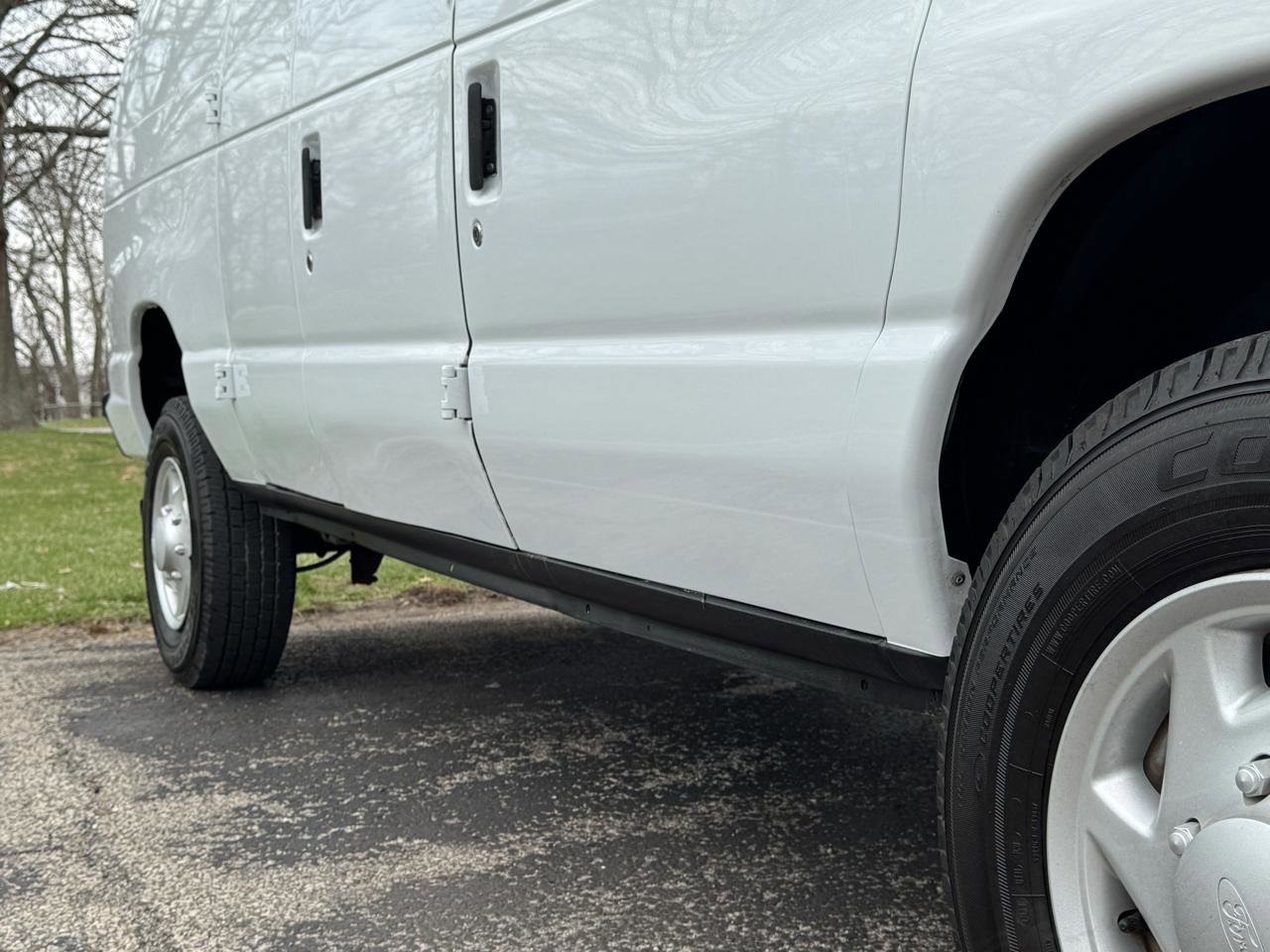 Used 2011 Ford E-250 and Econoline 250 w/ PWR Group image 21