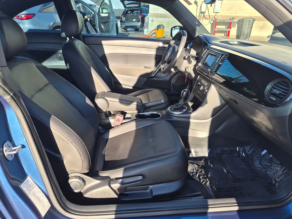 Used 2017 Volkswagen Beetle 1.8T Classic image 26