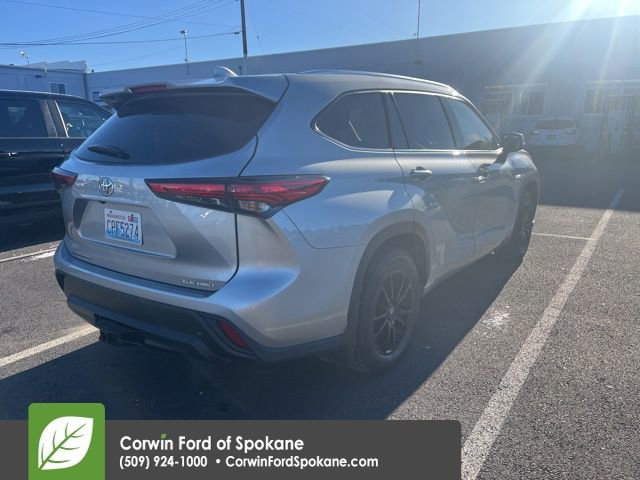Used 2021 Toyota Highlander XLE image 8