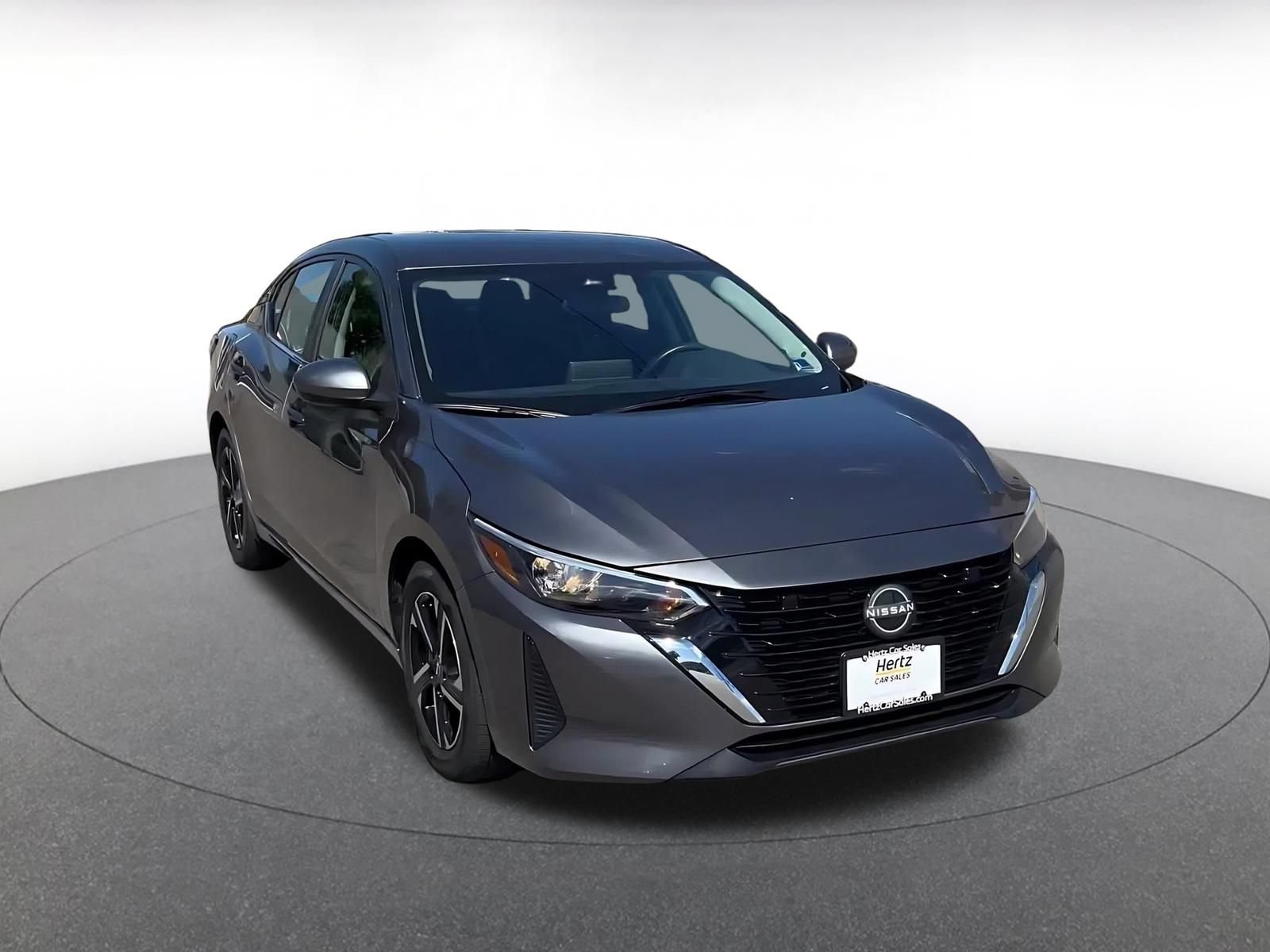Used 2025 Nissan Sentra SV FWD image 3