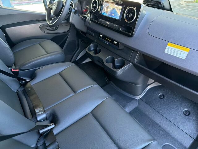 New 2026 Mercedes-Benz Sprinter 2500 image 14