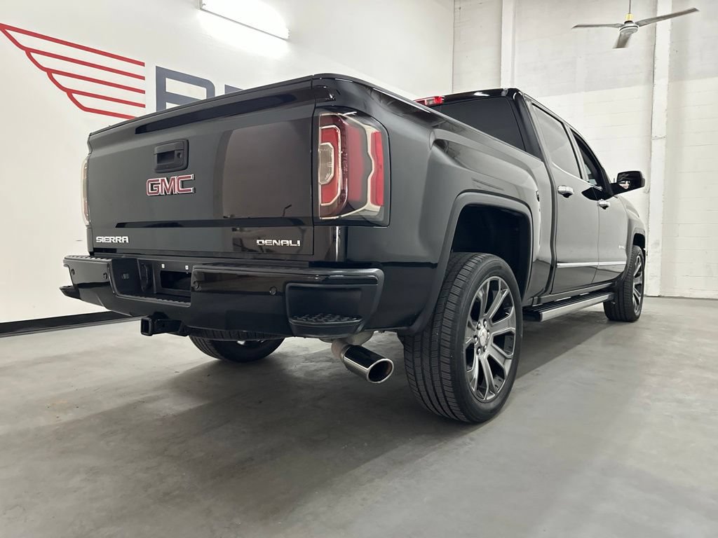 Used 2017 GMC Sierra 1500 Denali AWD/4WD image 9