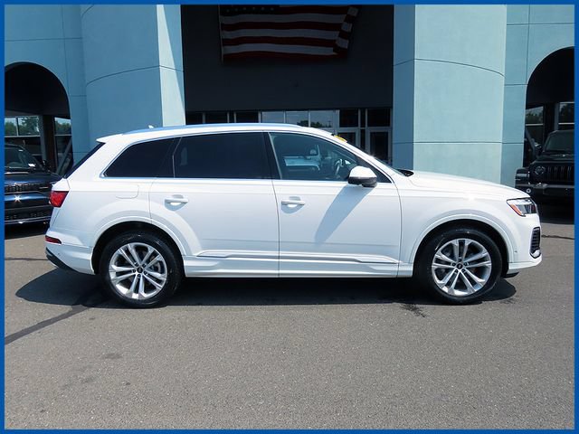 Used 2025 Audi Q7 3.0T Premium Plus AWD/4WD image 2