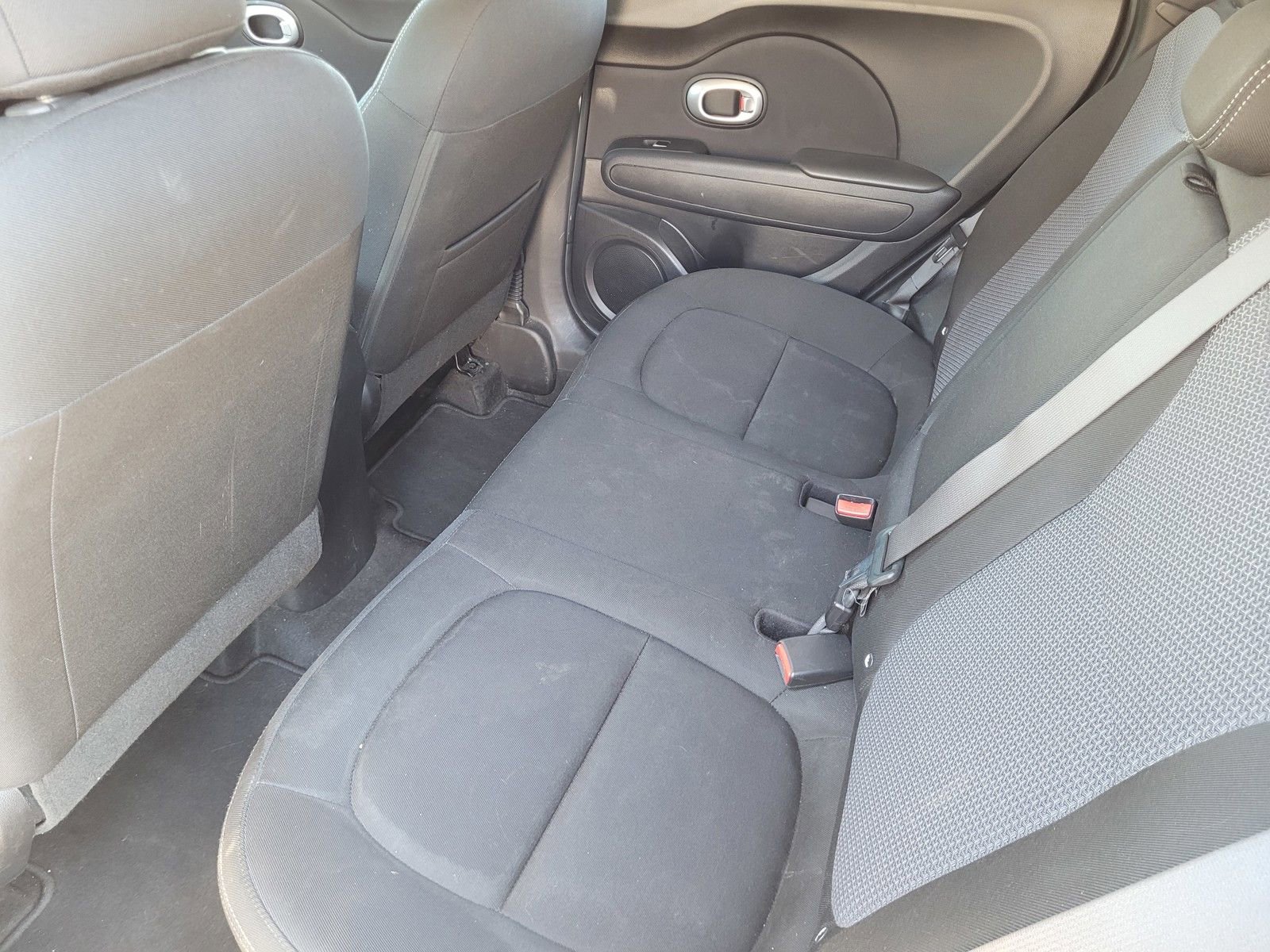 Used 2018 Kia Soul + image 18