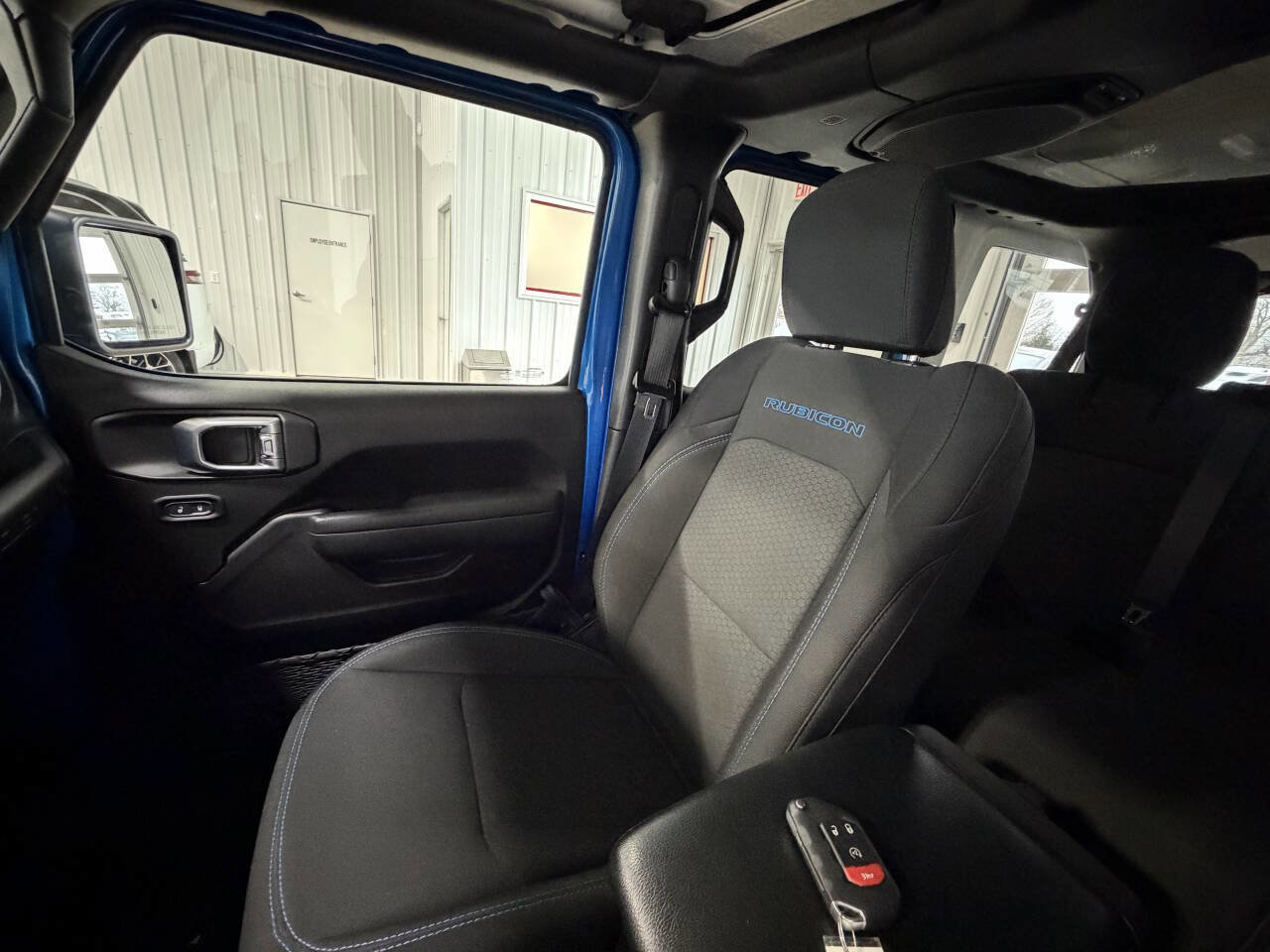 Used 2022 Jeep Wrangler Unlimited Rubicon 4xe w/ Cold Weather Group AWD/4WD image 8