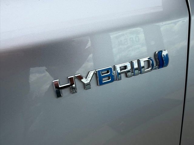 Used 2014 Toyota Prius V Three image 5