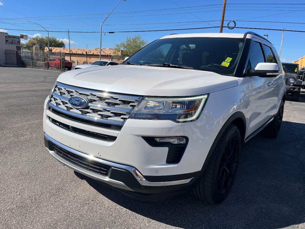 Used 2019 Ford Explorer Limited w/ Class III Trailer Tow Package FWD image 11