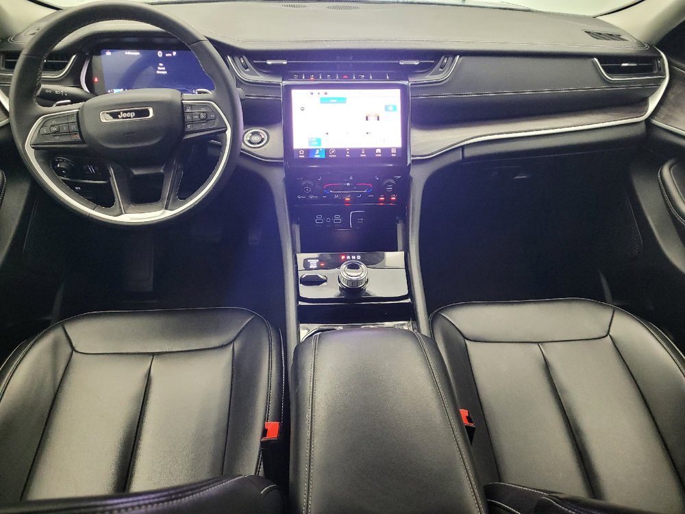 Used 2023 Jeep Grand Cherokee Limited AWD/4WD image 22
