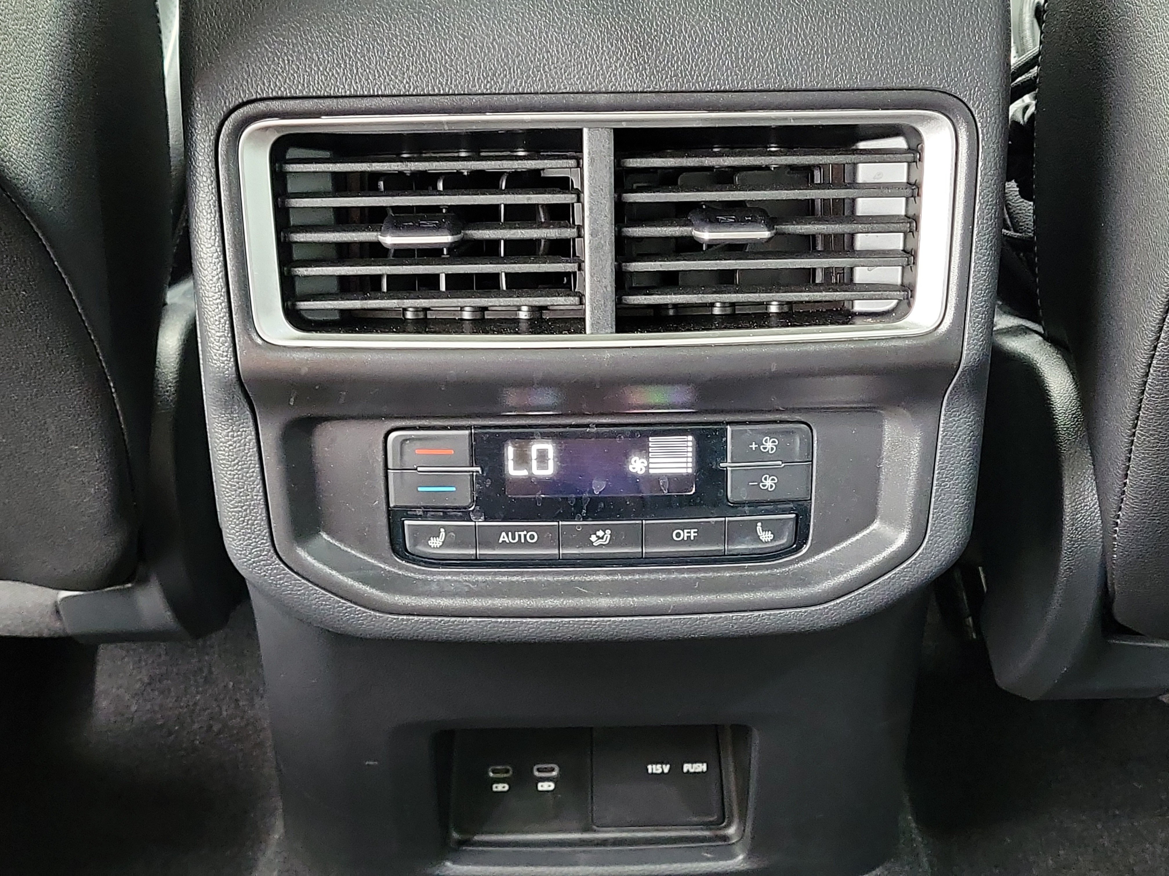 Used 2026 Volkswagen Atlas SEL Premium R-Line AWD/4WD image 13